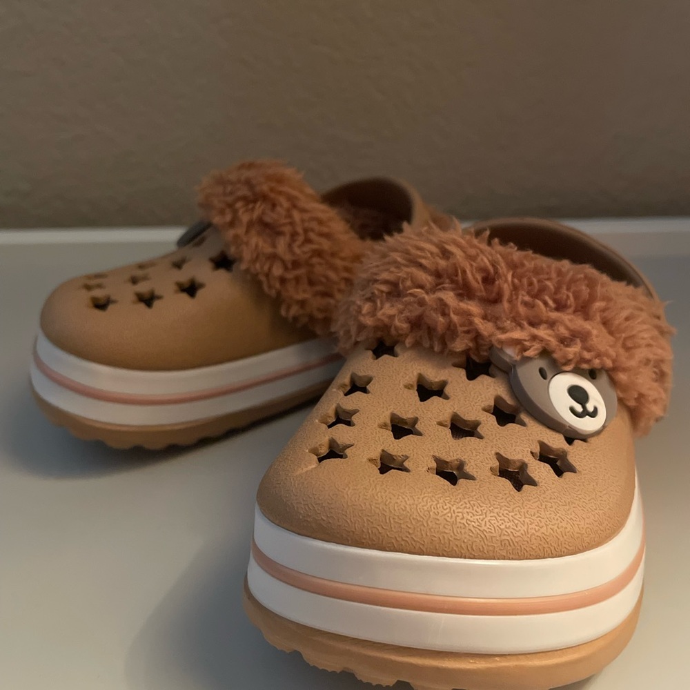 Cozy Tan Kids Shoes with Bear Accent